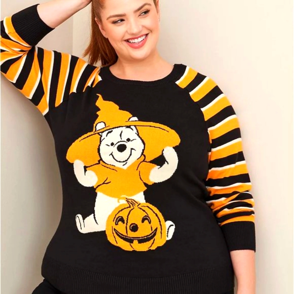 ❤️NWT TORRID SWEATER - WINNIE THE POOH HALLOWEEN PUMPKIN SWEATER PLUS SIZR 1X